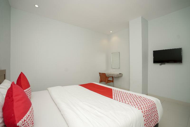 Oyo 616 Express Inn Palembang Esterno foto